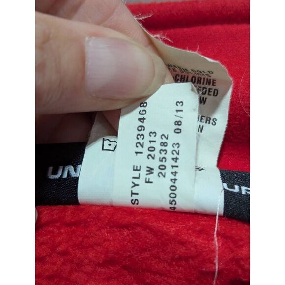 Under Armour Men's Red Zip Pocket Long-Sleeve 1/4 Zip Sweatshirt Size Medium - Picture 7 of 7